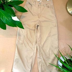 Levi’s Wide Leg Crop Cargo Utility Pants